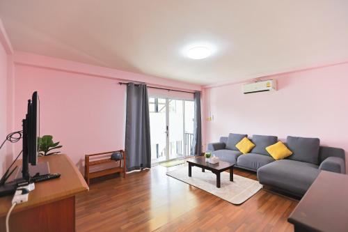 Su Thep Apartment | The Cozy house near CMU