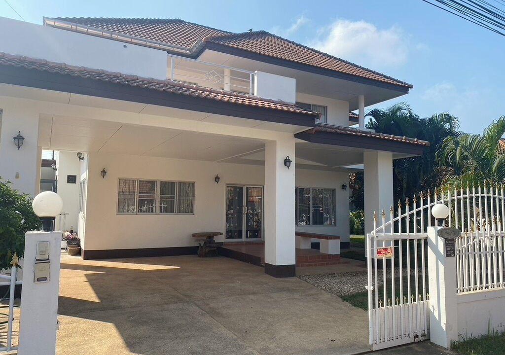 Chiang Rai House | The Garden HousenA large Family House, fully furnished and equipped.