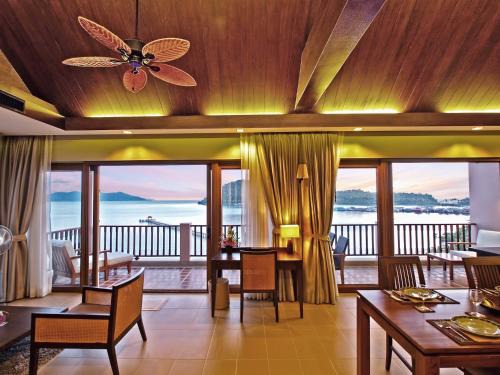 Bang Bao Bay Apartment | The Sea View Residence