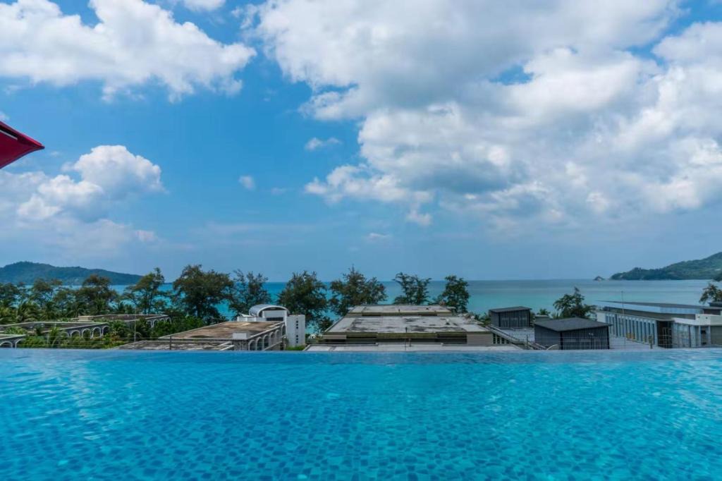 Patong Apartment | TheCharmResort芭东海滩复式海景双露台行政套房Patong duplex sea view double terrace executive suite