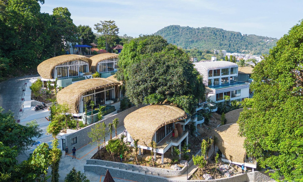Nanai Road Hotel | Three Monkeys Villas