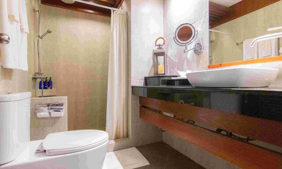 Nai Mueang Hotel | Tohsang Heritage Ubon Hotel