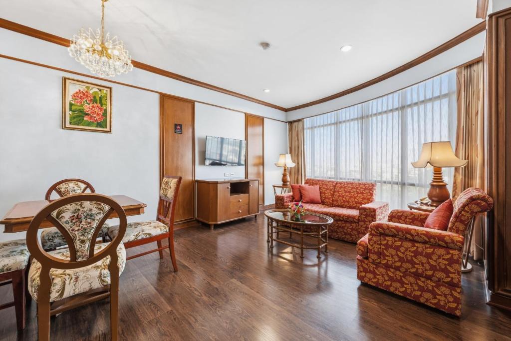 Wang Thonglang Hotel | Town in Town Hotel Bangkok