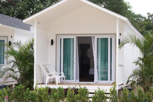 Ko Pha-ngan Hotel | Travellers Palm