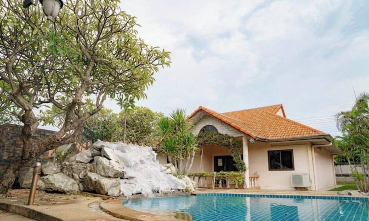 Si Racha Villa | Two Fifty Nine Resort 259 รีสอร์ต