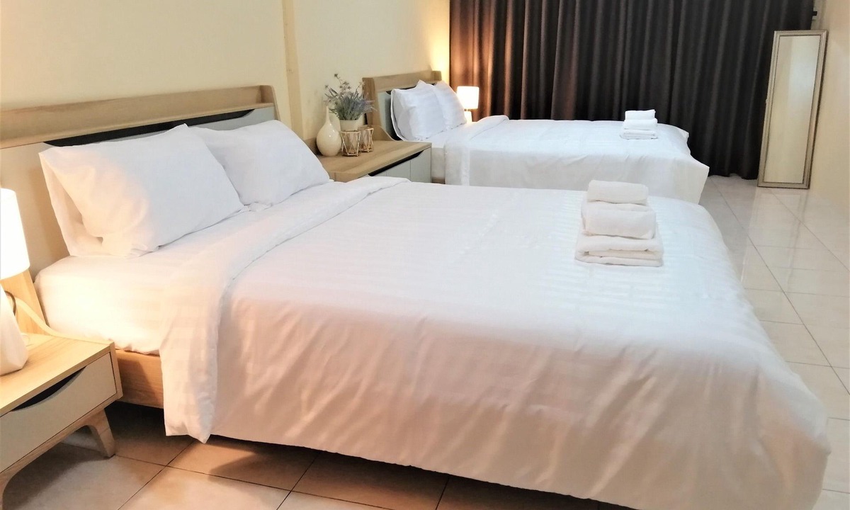 Rama 9 House | Villa Comoda near MRT Rama 9/Ratchada Night Market