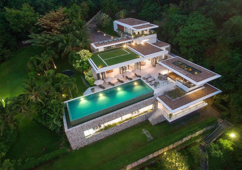 Wichit Villa | Villa Skyfall Thailand Phuket