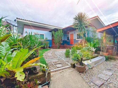 Pa Tueng House | We Home Guesthouse