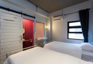 Bloo Hostel