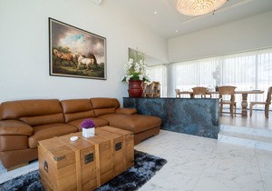 Gold Chariot Pool Villa A4 in Tambon Choeng Thale