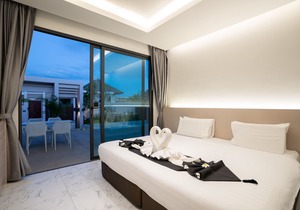 Gold Chariot Pool Villa A2 in Tambon Choeng Thale