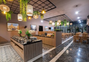 Gold Chariot Pool Villa A2 in Tambon Choeng Thale
