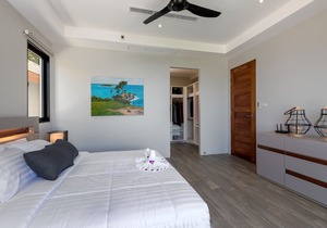 Great Location, Awesome Sea Views and Sunsets!!!!!!