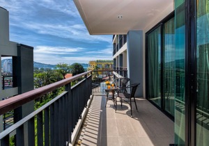 Holiday apartment in Patong- great amenities, walk to the beach