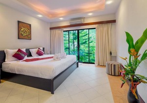 Kata Pool Apartments