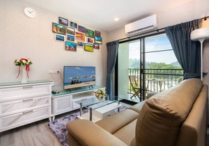 New Modern Stylish Living Pool View near beach