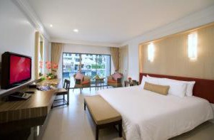 Sawaddi Patong Resort & Spa by Tolani