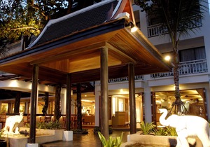 Sunset Beach Resort (SHA Extra Plus)