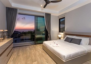 Twin Villas Seaview Kata