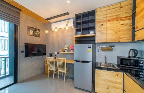 Nai Harn Apartment | Студия 10 минут до моря Windy A305 от IBG Property