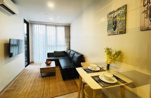 Laguna Apartment | 1 Bdr Sky Park Golf view