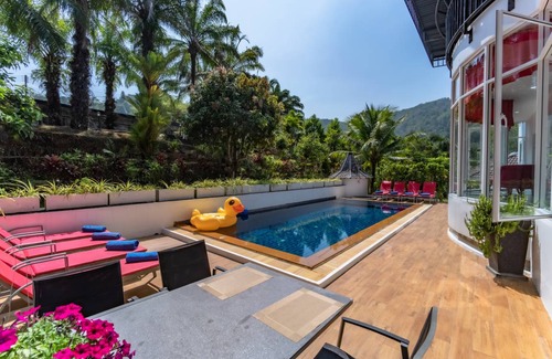 Chalong Villa | 1000 m² Villa ∙ 10 bedrooms ∙ 24 guests