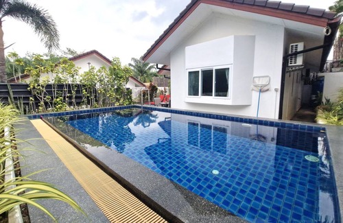 Chalong Villa | 120 m² Villa ∙ 2 bedrooms ∙ 5 guests