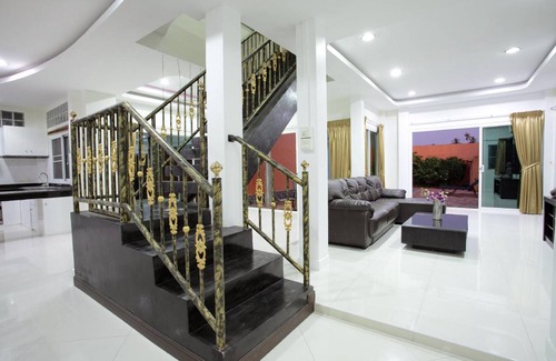 Rawai Villa | 175 m² Villa ∙ 3 bedrooms ∙ 6 guests