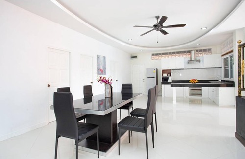 Rawai Villa | 175 m² Villa ∙ 3 bedrooms ∙ 6 guests