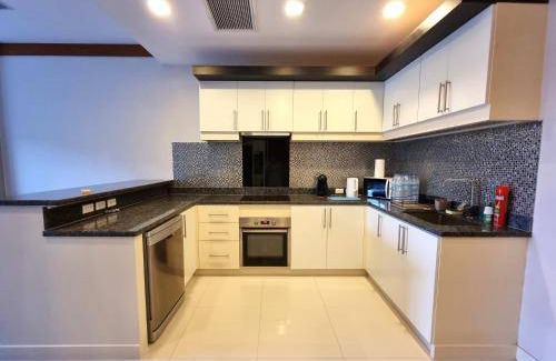 Karon Apartment | 182 m² Serviced apartment ∙ 3 bedrooms ∙ 9 guests