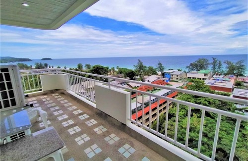 Karon Apartment | 200 m² Apartment ∙ 3 bedrooms ∙ 6 guests