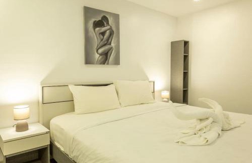 Nai Harn Apartment | 2BR Sandside Nai Harn Condo C133