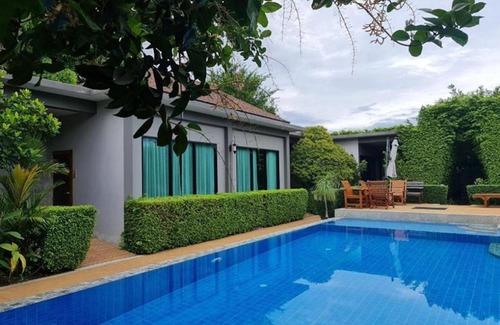 Chalong Bed & Breakfast | 32 m² Bed and breakfast ∙ 4 guests