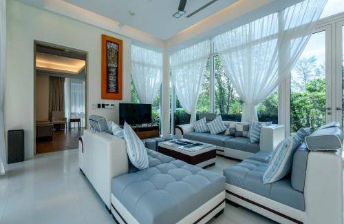 Mai Khao Villa | 390 m² Villa ∙ 2 bedrooms ∙ 4 guests
