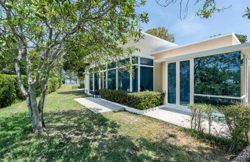 Mai Khao Villa | 390 m² Villa ∙ 2 bedrooms ∙ 4 guests