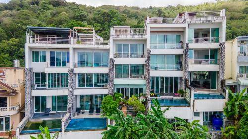 Patong Villa | 400 m² Villa ∙ 4 bedrooms ∙ 8 guests