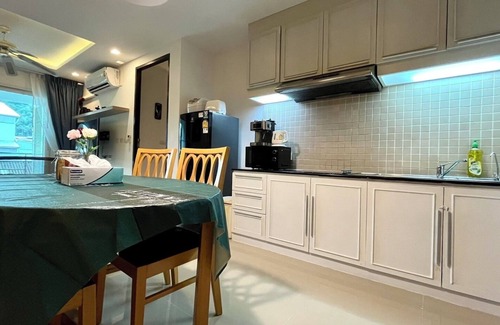 Patong Condo | 6-19 2Bedroom 2Baths 1 km walking to Patong Beach