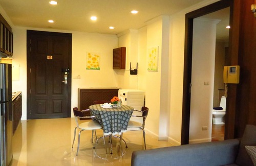 Patong Condo | 6 39 -2Bedroom 2Baths 1 km walking to Patong Beach