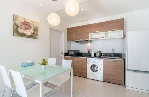 Nai Harn Apartment | 60 m² Apartment ∙ 2 bedrooms ∙ 6 guests