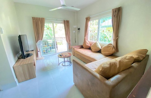Kamala House | Ban gintana kamala