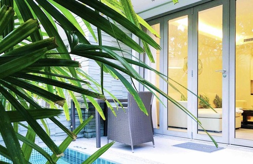Sa Khu Apartment | Beachfront 2br home with private jacuzzi pool on stunning Naithon beach 3