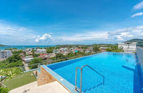 Rawai Apartment | C189 Beachside Luxury in Rawai Sea View and Gym