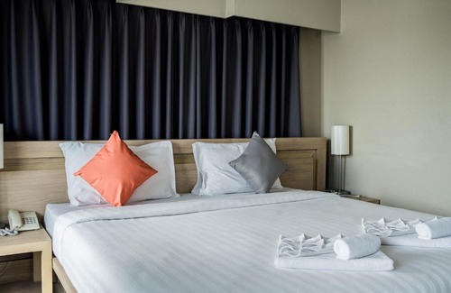 Talat Nuea Hotel | Chinotel - SHA Plus