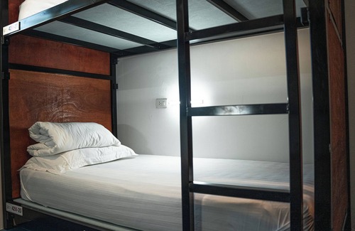 Ban Lo Ti Pa Hostel | Green Gen Hotel Phuket