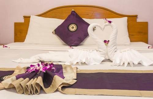 Nanai Road House | Guesthouse Belvedere - Beautiful Double Room a few steps from the beach