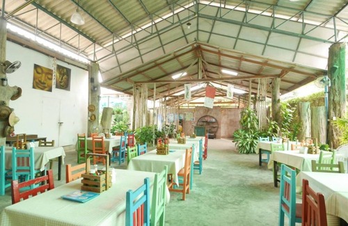 Chalong Hotel | Hotel ∙ 8 guests