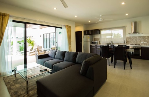 Rawai House | Intiri's stylish 2br Boutique villa