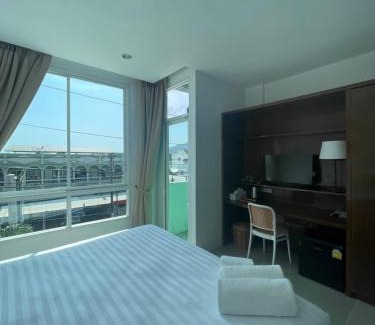 Chalong Hostel | Investing In Phuket