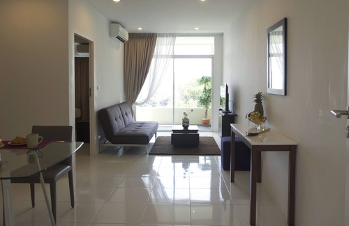 Phuket Condo | Large 1 Bedroom Central Festival Phuket Town
