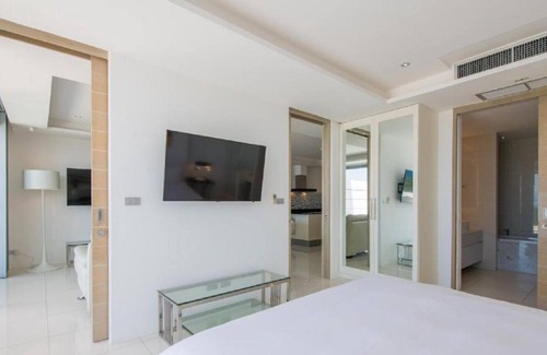 Kata Villa | Luxury three bedrooms Pool Villa, Magnificent sea view